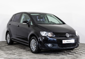 Подержанный автомобиль Volkswagen Golf Plus 2012 года (3 фото)