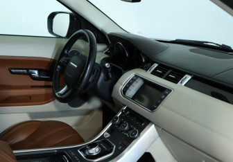 Подержанный автомобиль Land Rover Range Rover Evoque 2012 года (11 фото)