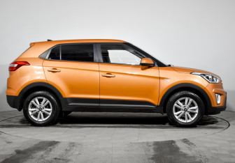 Подержанный автомобиль Hyundai Creta 2018 года (4 фото)