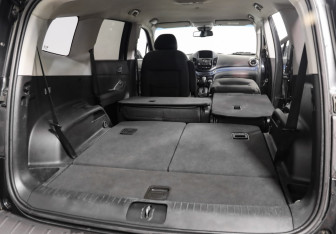 Подержанный автомобиль Chevrolet Orlando 2013 года (25 фото)