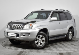 Подержанный автомобиль Toyota Land Cruiser Prado 2008 года (1 фото)