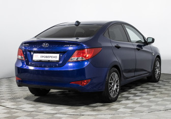 Подержанный автомобиль Hyundai Solaris Sedan 2015 года (5 фото)