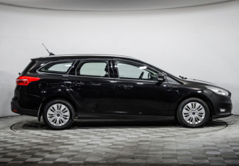 Подержанный автомобиль Ford Focus Wagon 2018 года (4 фото)