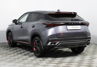 Подержанный автомобиль Omoda C5 2022 года (7 фото)