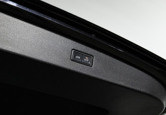 Подержанный автомобиль Volkswagen Tiguan 2017 года (18 фото)