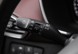 Подержанный автомобиль Hyundai Santa Fe 2019 года (23 фото)