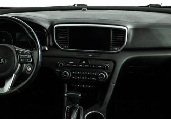 Подержанный автомобиль Kia Sportage 2020 года (14 фото)