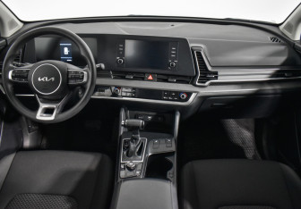 Подержанный автомобиль Kia Sportage 2022 года (13 фото)