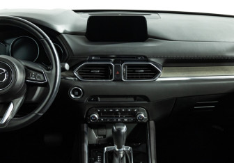 Подержанный автомобиль Mazda CX-5 2019 года (14 фото)