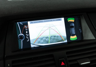 Подержанный автомобиль BMW X5 2007 года (21 фото)