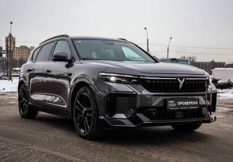 Подержанный автомобиль Voyah Free 2024 года (5 фото)