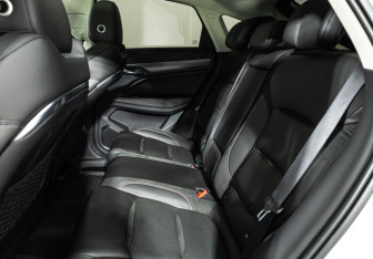 Подержанный автомобиль Geely Tugella 2021 года (10 фото)