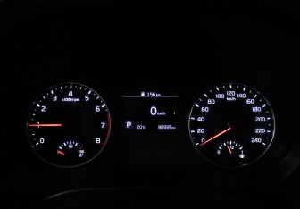 Подержанный автомобиль Kia Seltos 2020 года (12 фото)