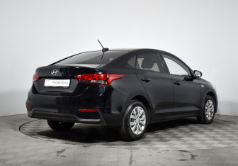 Подержанный автомобиль Hyundai Solaris Sedan 2019 года (5 фото)