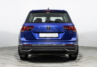 Подержанный автомобиль Volkswagen Tiguan 2021 года (6 фото)