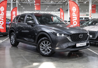 Подержанный автомобиль Mazda CX-5 2025 года (7 фото)