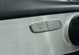 Подержанный автомобиль Mercedes-Benz GLC Coupe 2019 года (21 фото)