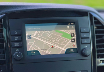 Подержанный автомобиль Mercedes-Benz Vito 2021 года (15 фото)