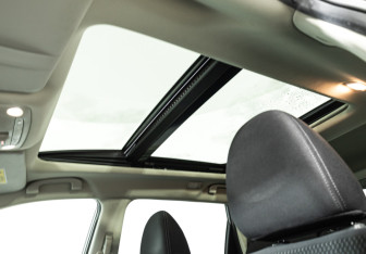 Подержанный автомобиль Nissan X-Trail 2021 года (15 фото)