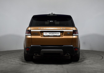 Подержанный автомобиль Land Rover Range Rover Sport 2017 года (7 фото)