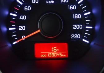 Подержанный автомобиль Kia Rio Sedan 2013 года (14 фото)