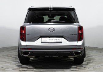 Подержанный автомобиль GAC GS8 2023 года (6 фото)