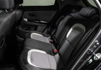 Подержанный автомобиль Kia Ceed Hatchback 2017 года (10 фото)