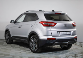 Подержанный автомобиль Hyundai Creta 2016 года (7 фото)