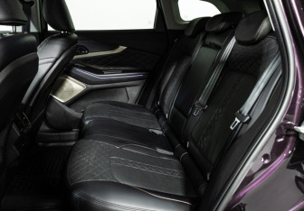 Подержанный автомобиль Exeed TXL 2023 года (10 фото)