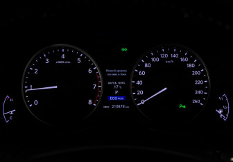Подержанный автомобиль Lexus ES 2013 года (33 фото)
