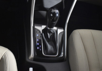 Подержанный автомобиль Hyundai i30 Hatchback 2014 года (17 фото)