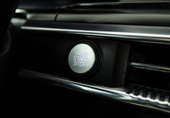 Подержанный автомобиль Kia K5 2021 года (19 фото)