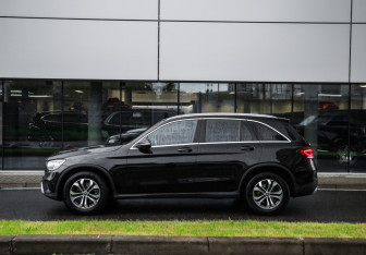 Подержанный автомобиль Mercedes-Benz GLC Coupe 2022 года (9 фото)