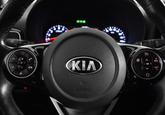 Подержанный автомобиль Kia Soul 2019 года (20 фото)