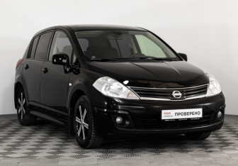 Подержанный автомобиль Nissan Tiida Hatchback 2010 года (3 фото)