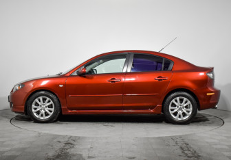 Подержанный автомобиль Mazda 3 Sedan 2008 года (8 фото)