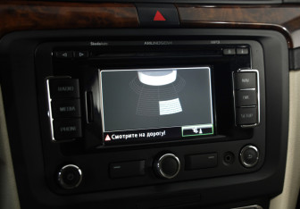 Подержанный автомобиль Skoda Superb Liftback 2012 года (13 фото)