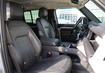 Подержанный автомобиль Land Rover Defender Suv 2021 года (20 фото)