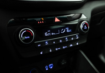 Подержанный автомобиль Hyundai Tucson 2020 года (16 фото)