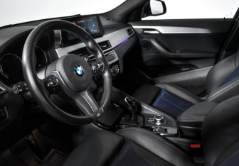 Подержанный автомобиль BMW X2 2019 года (9 фото)