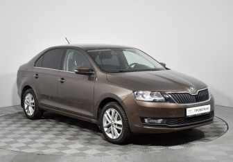 Подержанный автомобиль Skoda Rapid Liftback 2018 года (3 фото)