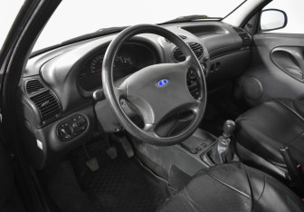 Подержанный автомобиль LADA (ВАЗ) Kalina Wagon 2011 года (9 фото)