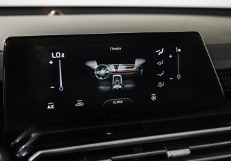 Подержанный автомобиль Kia Sportage 2022 года (16 фото)