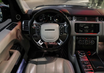 Подержанный автомобиль Land Rover Range Rover 2016 года (13 фото)