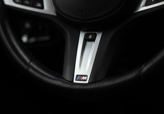 Подержанный автомобиль BMW X4 2021 года (14 фото)