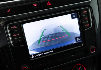 Подержанный автомобиль Volkswagen Polo Sedan 2020 года (15 фото)