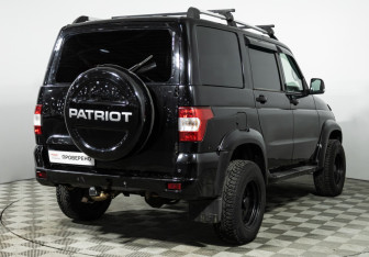 Подержанный автомобиль УАЗ Patriot 2018 года (5 фото)