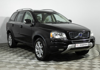 Подержанный автомобиль Volvo XC90 2012 года (3 фото)