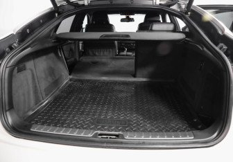 Подержанный автомобиль BMW X6 2013 года (27 фото)