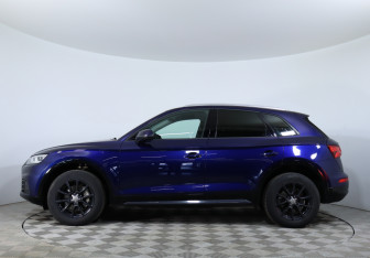 Подержанный автомобиль Audi Q5 2017 года (9 фото)